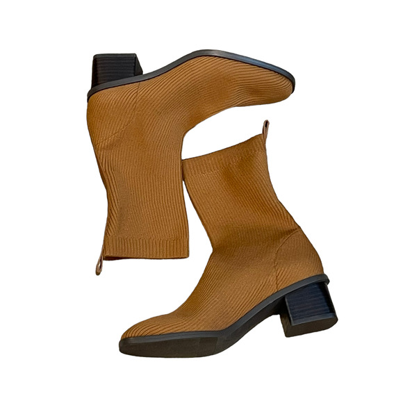 EVERLANE The High-Ankle Glove Boot In ReKnit® Size 6.5 NWOB - Picture 8 of 11